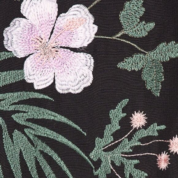 NWT Lovers + Friends Lila Embroidered Mini Dress - Picture 6 of 7